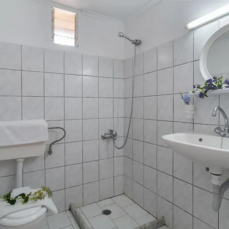 Apartamento Krinos 1 *