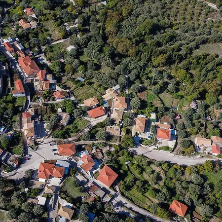 Apartment Krinos 1 *